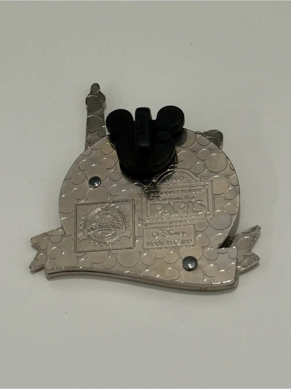 Disneyland Paris Minnie Eiffel Tower (w/ castle) trading pin (from 2013)